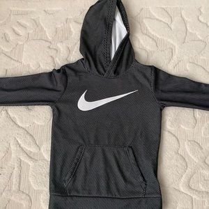 Like New Boys Nike Hoodie Size 6 Black and White